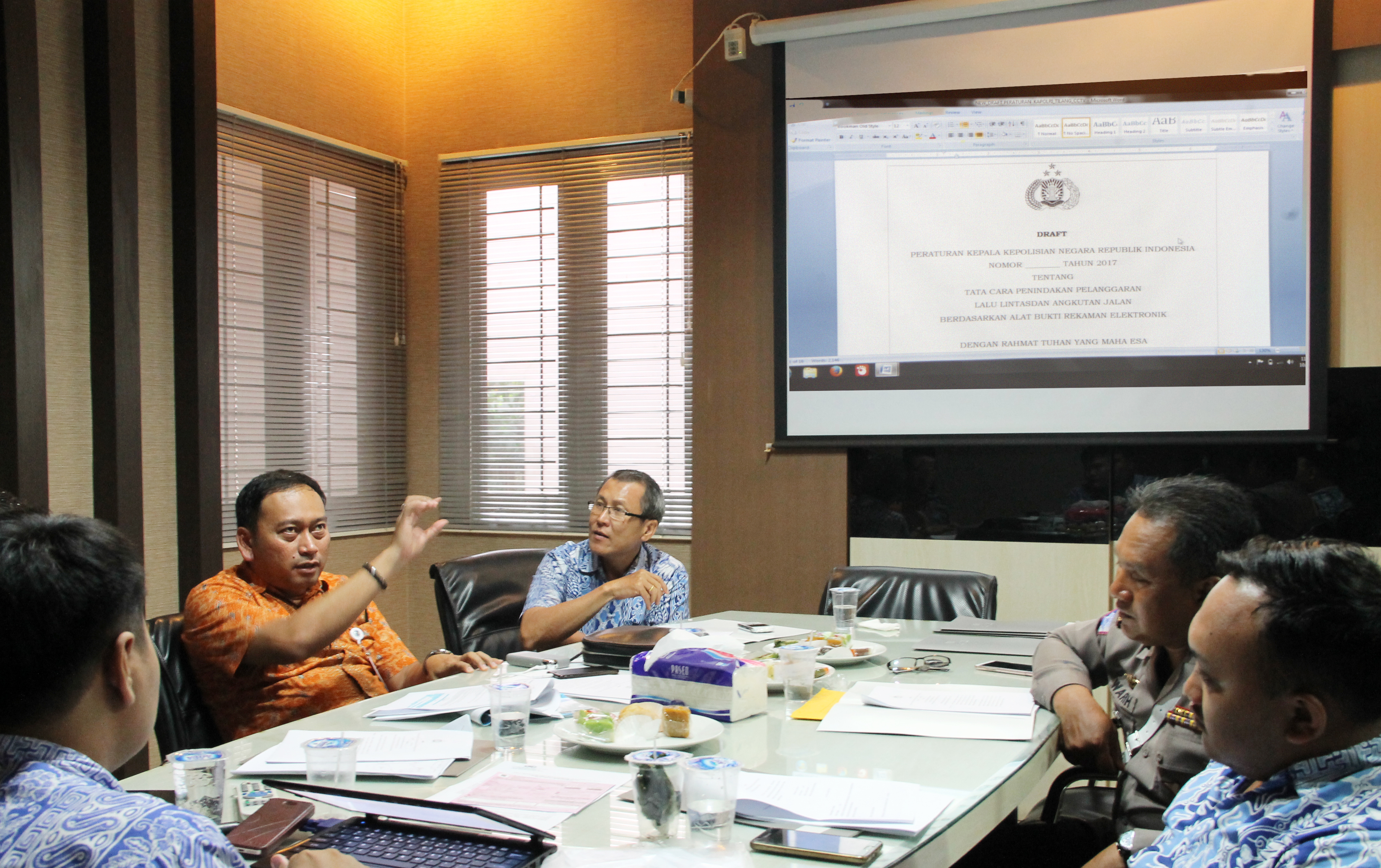 Rapat Penggondokan Draft Peraturan Kepala Kepolisian RI tentang Tilang dengan Bukti CCTV